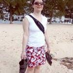 Mandi at the beach in cool glasses