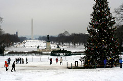Snow on the Mall