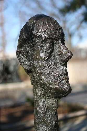 Giacometti head