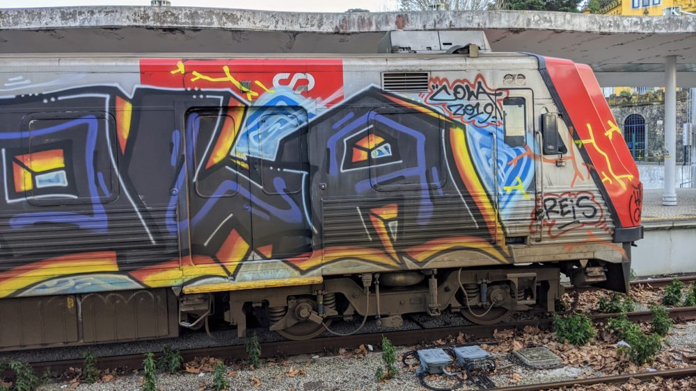 Graffiti on a train at Sintra.
