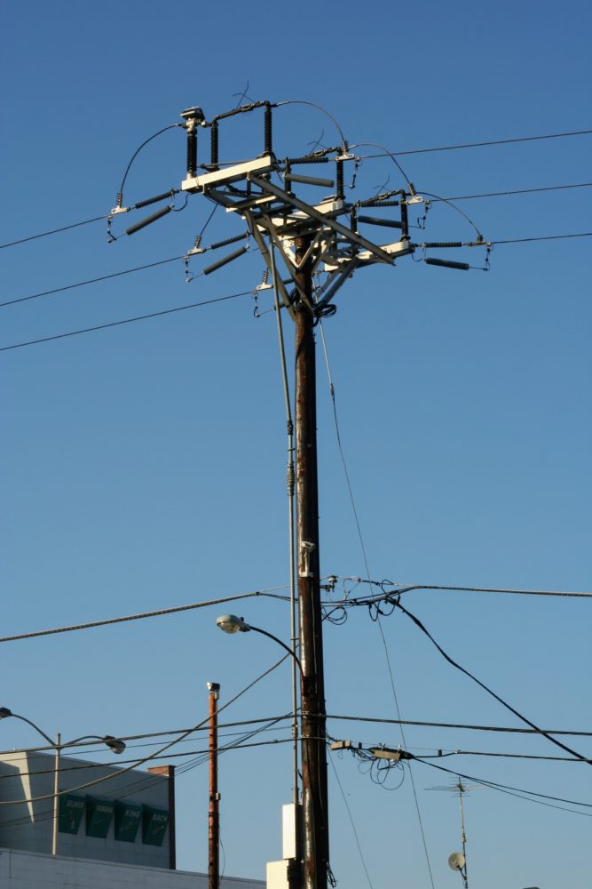 utility pole